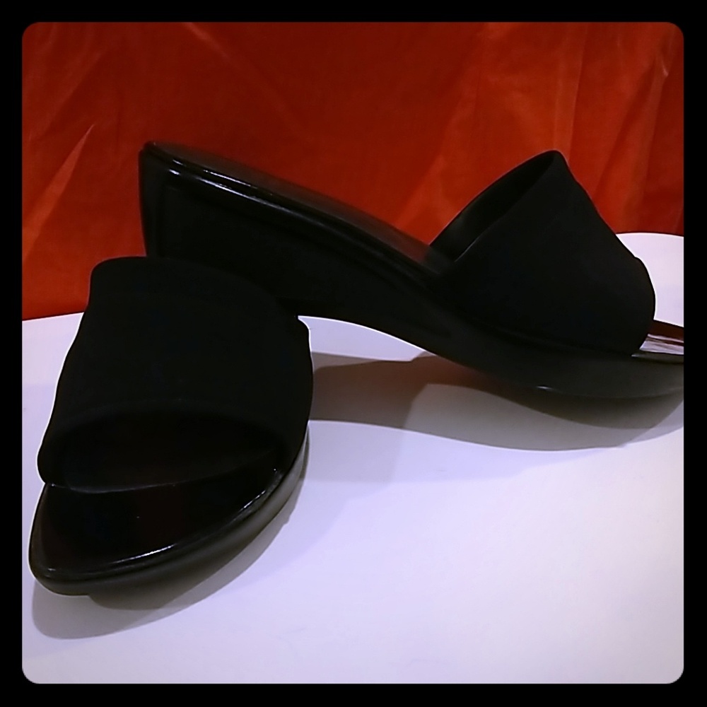 Stuart Weitzman wedge sandal
